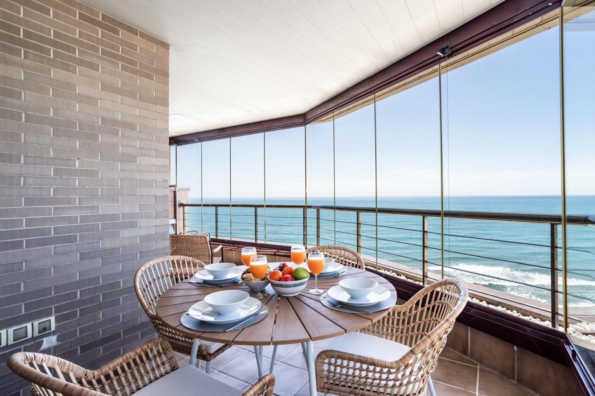 Buenavista Lifestyle By Sur Suites Fuengirola Eksteriør bilde